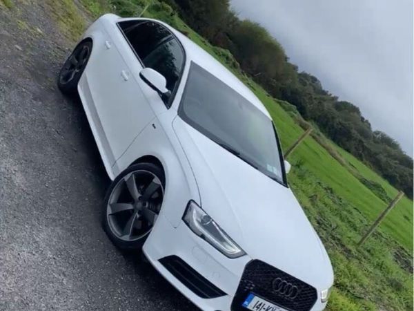 Audi A4 Saloon, Diesel, 2014, White