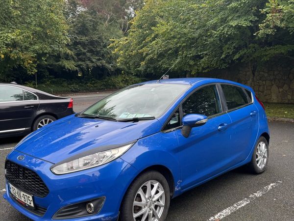 Ford Fiesta Hatchback, Petrol, 2013, Blue