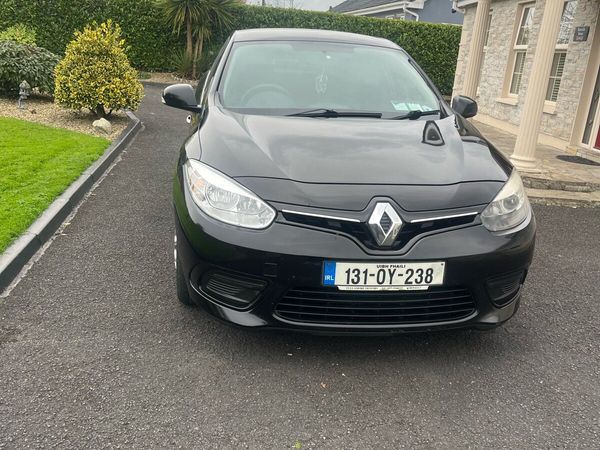 Renault Fluence Saloon, Diesel, 2013, Black