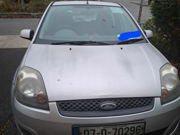 Ford Fiesta Hatchback, Petrol, 2007, Silver