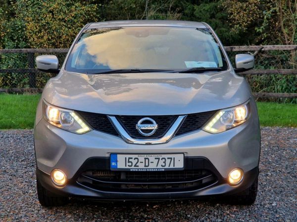 Nissan Qashqai Hatchback, Diesel, 2015, Silver