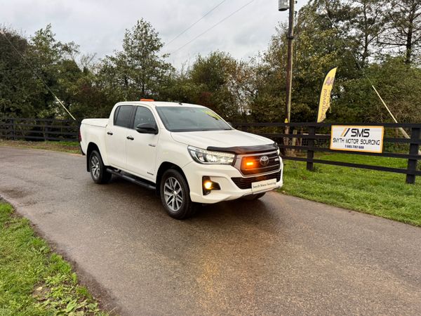Toyota Hilux Pick Up, Diesel, 2020, White