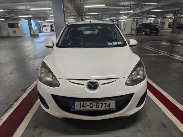 Mazda Demio MPV, Petrol, 2014, White