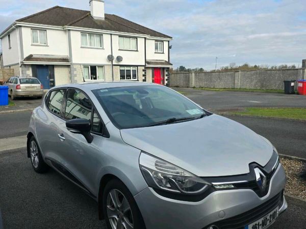 Renault Clio Hatchback, Petrol, 2016, Silver