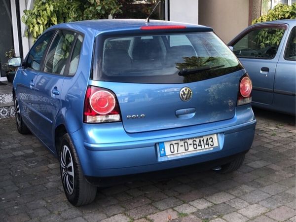 Volkswagen Polo Hatchback, Petrol, 2007, Blue
