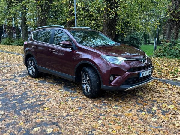 Toyota RAV4 SUV, Diesel, 2016, Red