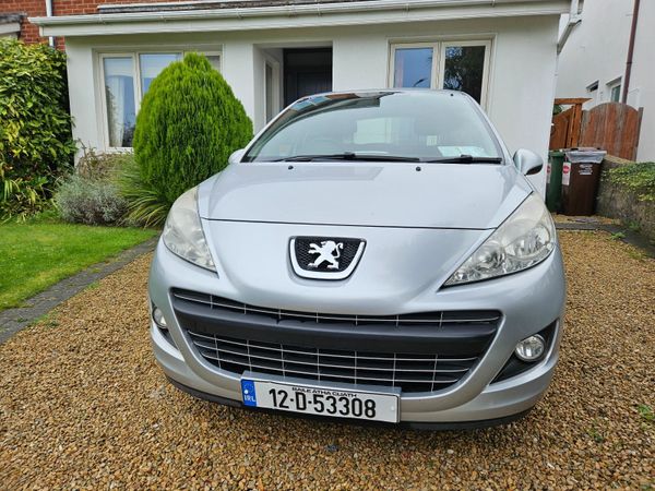 Peugeot 207 Hatchback, Diesel, 2012, Silver