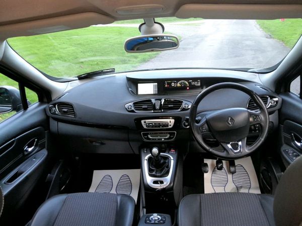 Renault Grand Scenic MPV, Diesel, 2013, Grey