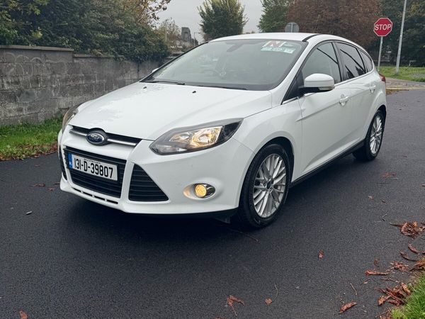 Ford Focus Hatchback, Petrol, 2013, White