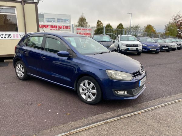 Volkswagen Polo Hatchback, Petrol, 2012, Blue