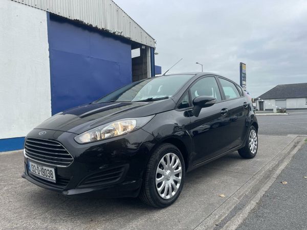 Ford Fiesta Hatchback, Diesel, 2013, Black
