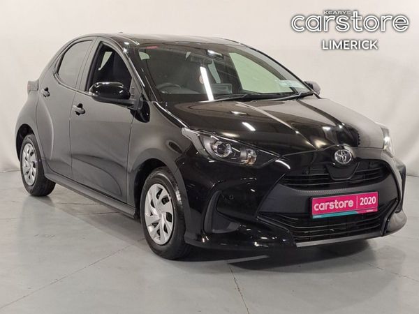 Toyota Yaris Hatchback, Petrol, 2020, Black
