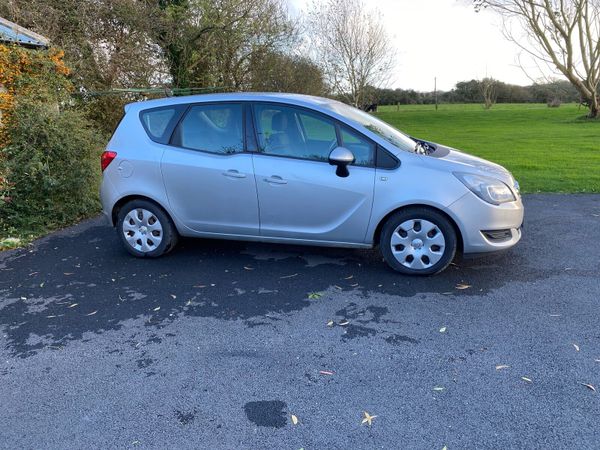 Opel Meriva MPV, Diesel, 2016, Silver