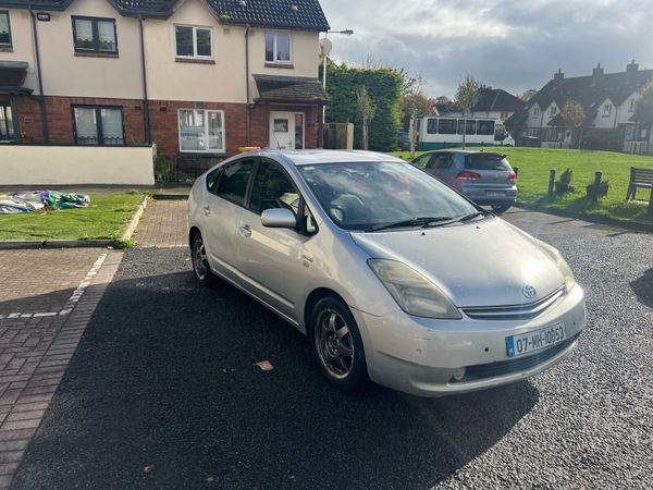 Toyota Prius Hatchback, Petrol Hybrid, 2007, Silver
