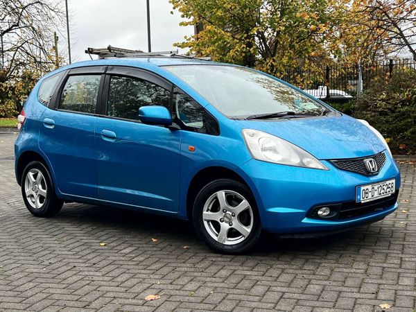 Honda Fit Hatchback, Petrol, 2008, Blue