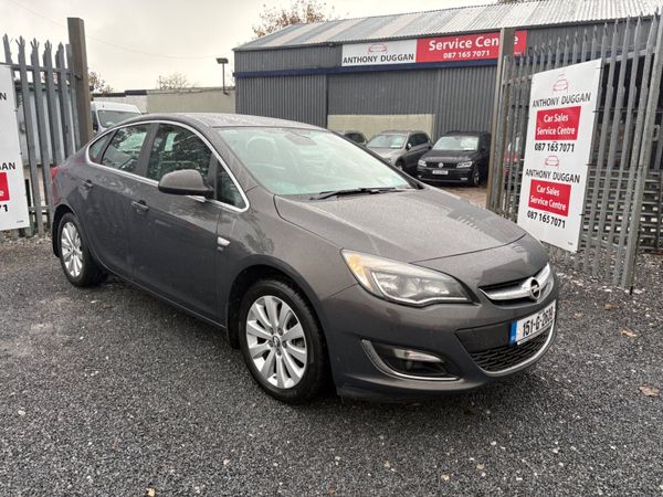 Opel Astra Saloon, Diesel, 2015, Grey