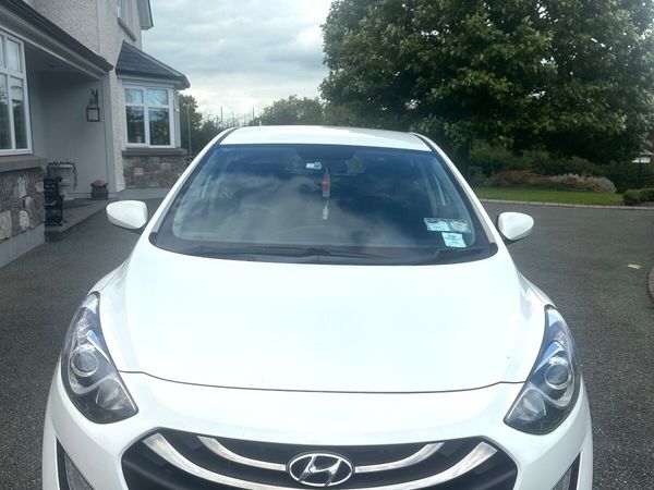 Hyundai i30 Hatchback, Diesel, 2013, White