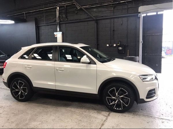 Audi Q3 SUV, Petrol, 2016, White