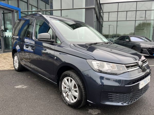 Volkswagen Caddy Maxi Life MPV, Diesel, 2024, Blue