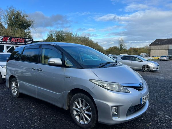 Toyota Estima MPV, Petrol Hybrid, 2013, Silver