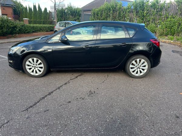 Opel Astra MPV, Diesel, 2014, Black