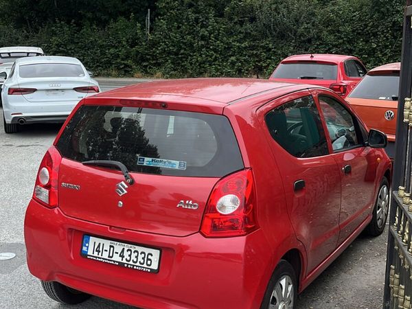 Suzuki Alto Hatchback, Petrol, 2014, Red