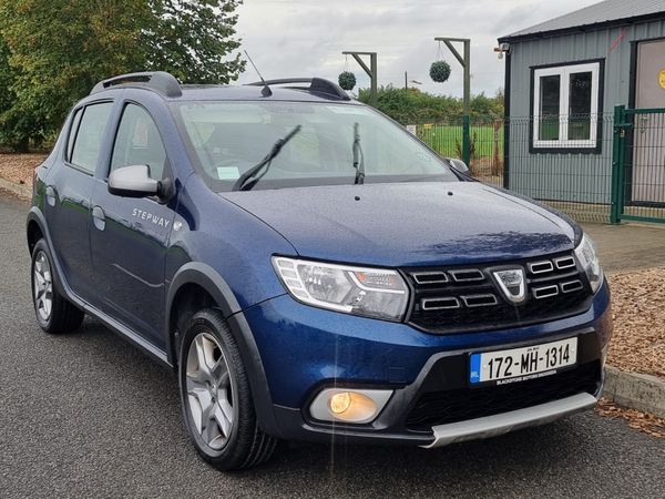Dacia Sandero Stepway Hatchback, Diesel, 2017, Blue