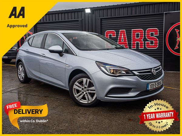 Vauxhall Astra Hatchback, Diesel, 2017, Silver