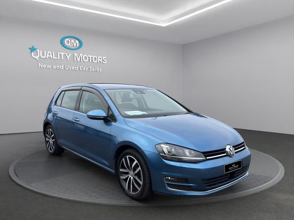 Volkswagen Golf Hatchback, Petrol, 2015, Blue