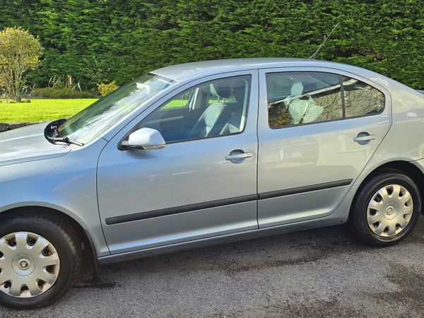Skoda Octavia Hatchback, Diesel, 2006, Grey