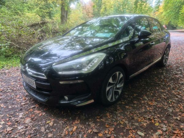 Citroen DS 5 Hatchback, Diesel, 2014, Black