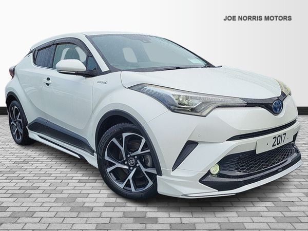 Toyota C-HR SUV, Petrol Hybrid, 2017, White