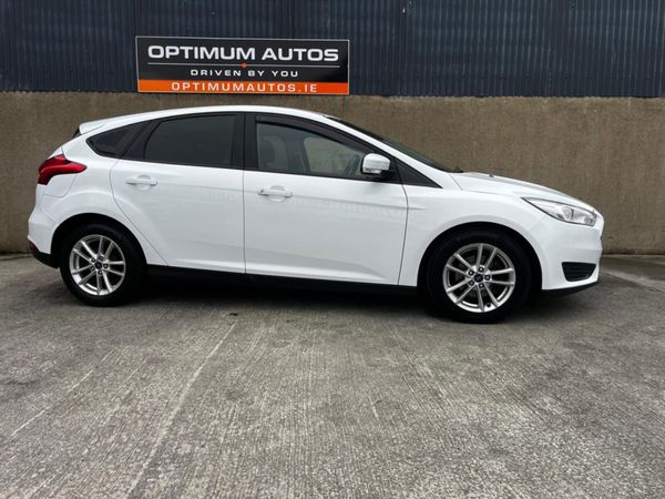 Ford Focus Hatchback, Diesel, 2017, White