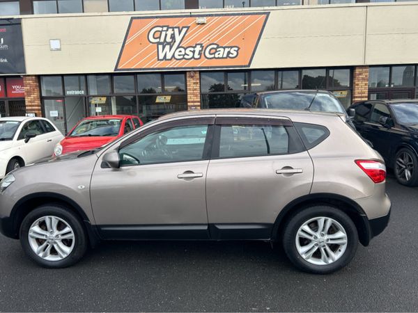 Nissan Qashqai Hatchback, Diesel, 2010, Brown