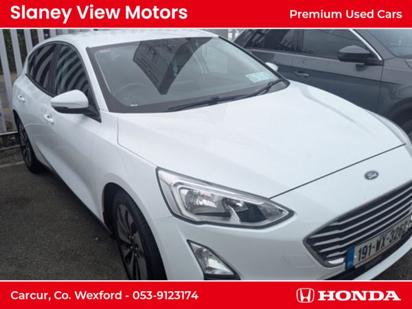 Ford Focus Hatchback, Petrol, 2019, White
