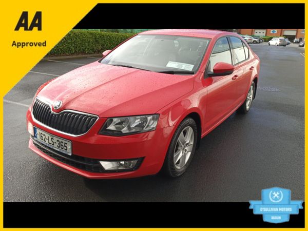 Skoda Octavia Hatchback, Diesel, 2016, Red