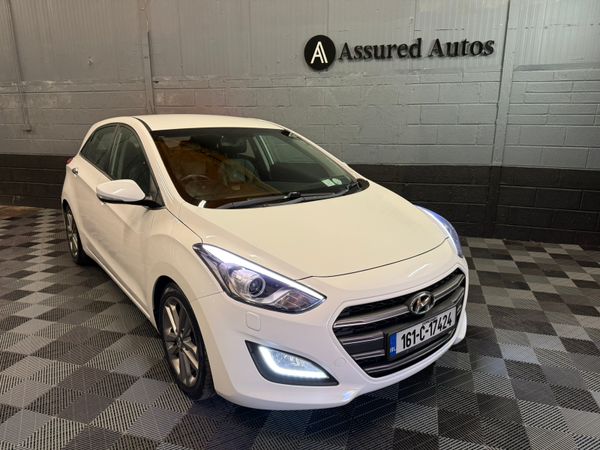 Hyundai i30 Hatchback, Diesel, 2016, White