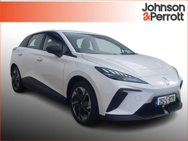 MG MG4 Hatchback, Electric, 2025, White