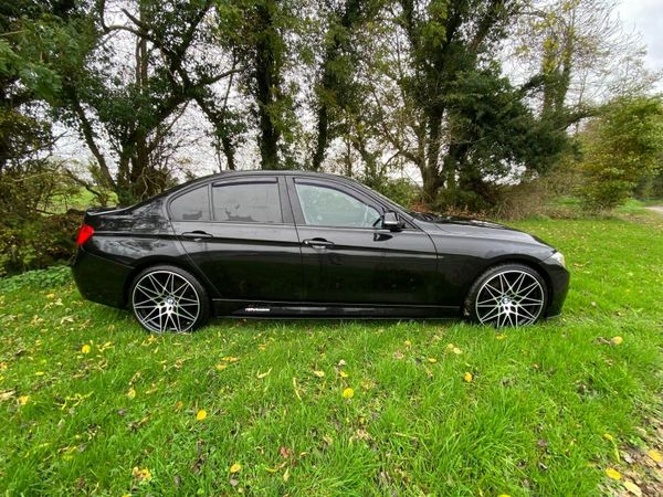 BMW 3-Series Saloon, Diesel, 2015, Black