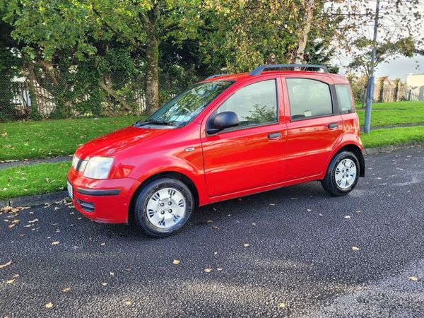Fiat Panda Hatchback, Petrol, 2010, Red