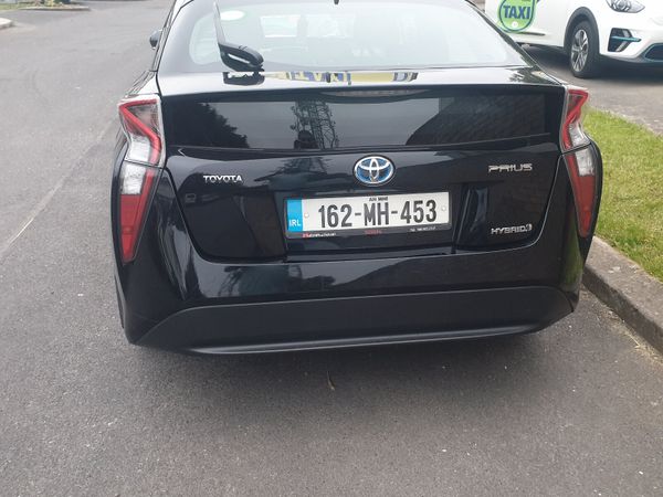 Toyota Prius Saloon, Petrol, 2016, Black