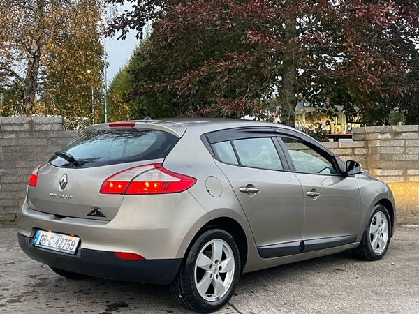 Renault Megane Hatchback, Diesel, 2009, Beige