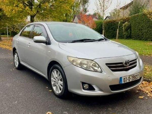 Toyota Corolla Saloon, Petrol, 2007, Silver