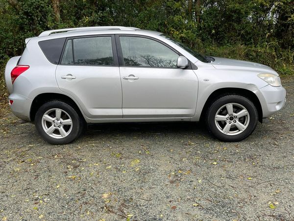 Toyota RAV4 SUV, Petrol, 2007, Silver