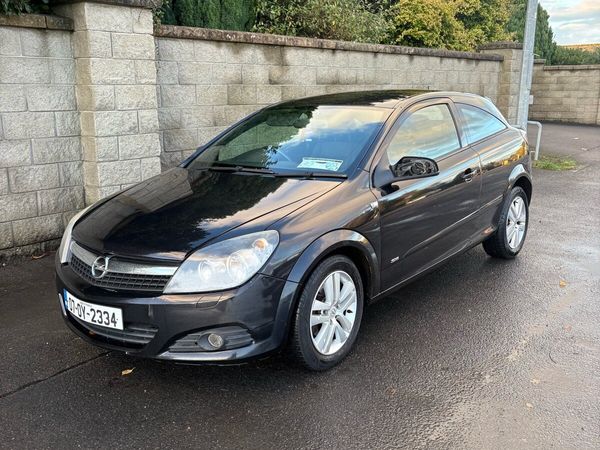 Opel Astra Hatchback, Petrol, 2007, Black