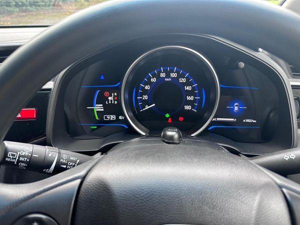 Honda Fit Hatchback, Petrol Hybrid, 2017, White