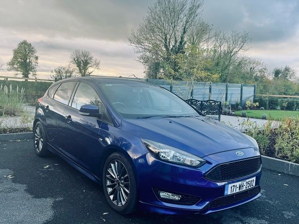 Ford Focus Hatchback, Diesel, 2017, Blue