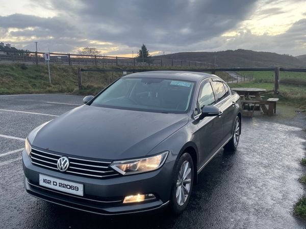 Volkswagen Passat Saloon, Diesel, 2016, Grey