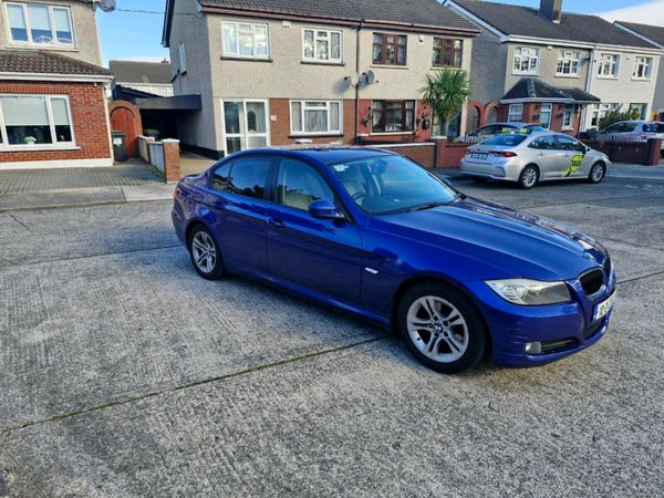 BMW 3-Series Saloon, Diesel, 2010, Blue