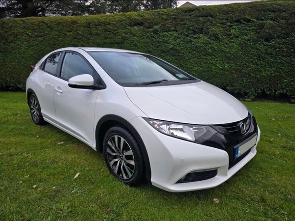 Honda Civic Hatchback, Diesel, 2014, White